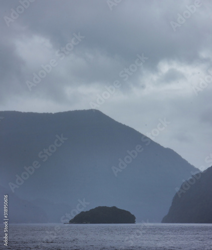 Doubtfull Sound. Fjordland New Zealand. South Island. © A