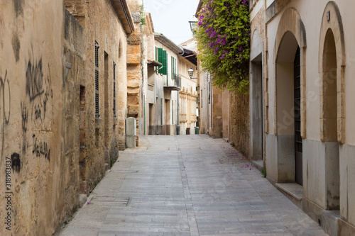 narrow street of Alcudia on the island of Mallorca © KVN1777