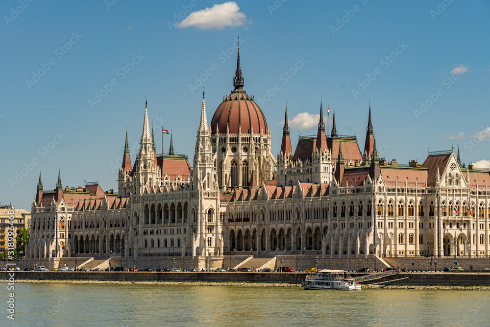 Fototapeta premium Parliament Building in Budapest, Hungary.