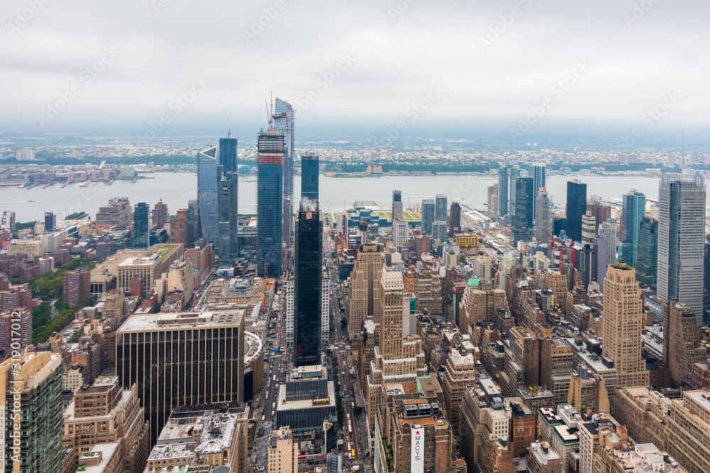 Obraz premium Aerial view of Manhattan skyscrapers