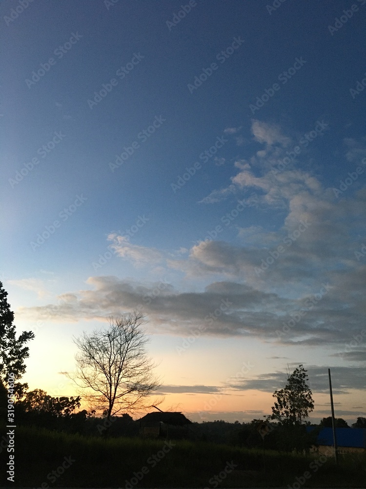 Obraz premium Hidden Sun