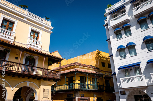 Paisajes de la Ciudad Amurallada de Colombia, Cartagena, Calles y turismo de la costa Caribe Colombiana © Wil.Amaya