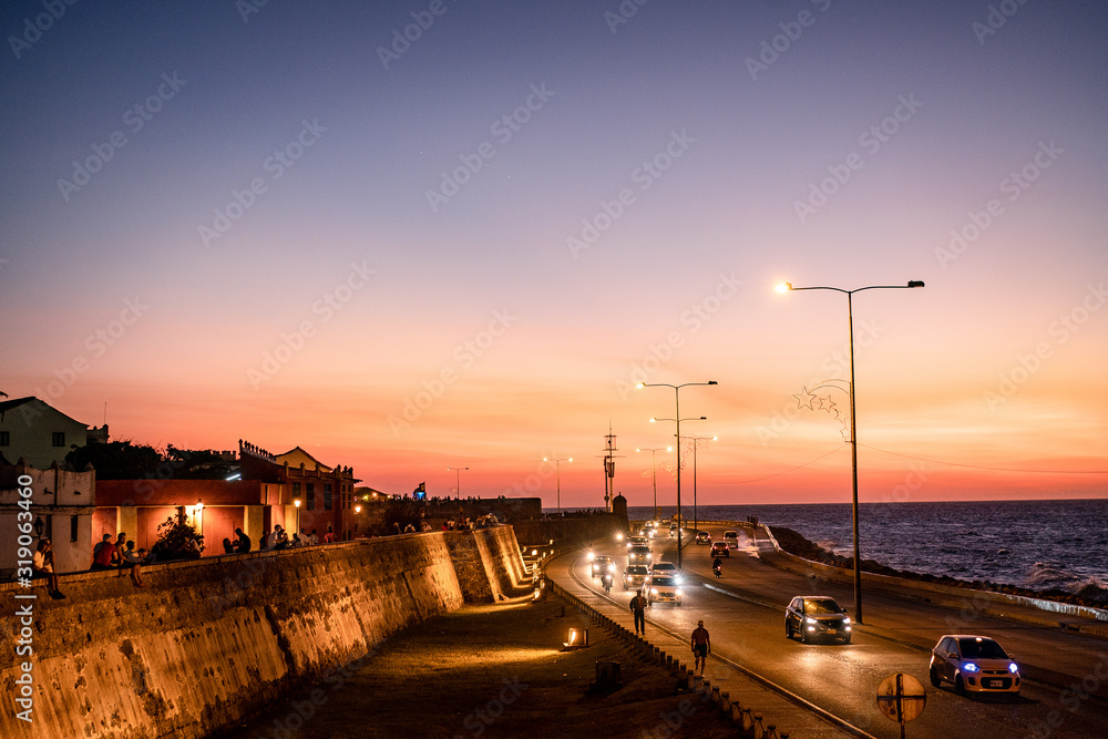 Paisajes de la Ciudad Amurallada de Colombia, Cartagena, Calles y turismo de la costa Caribe Colombiana