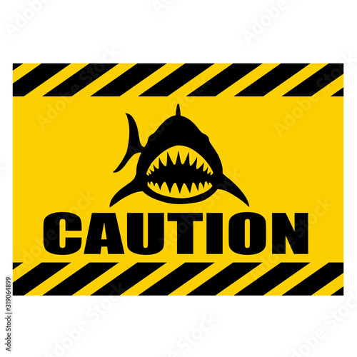 サメ注意の標識「CAUTION」英語版