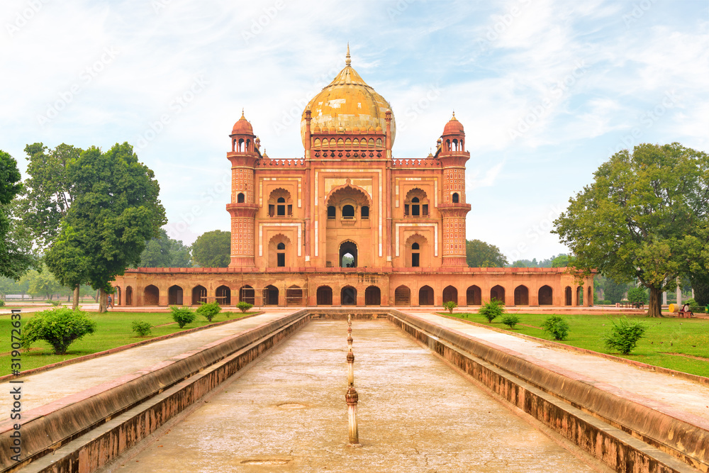 Fabulous view of Safdarjung's Tomb in Delhi, India