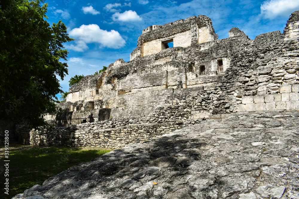 Mayan ruins on the Becán site