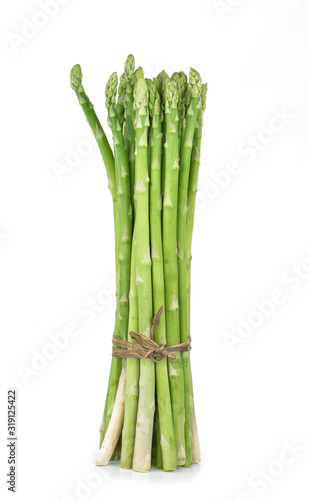  green asparagus isolated on white
