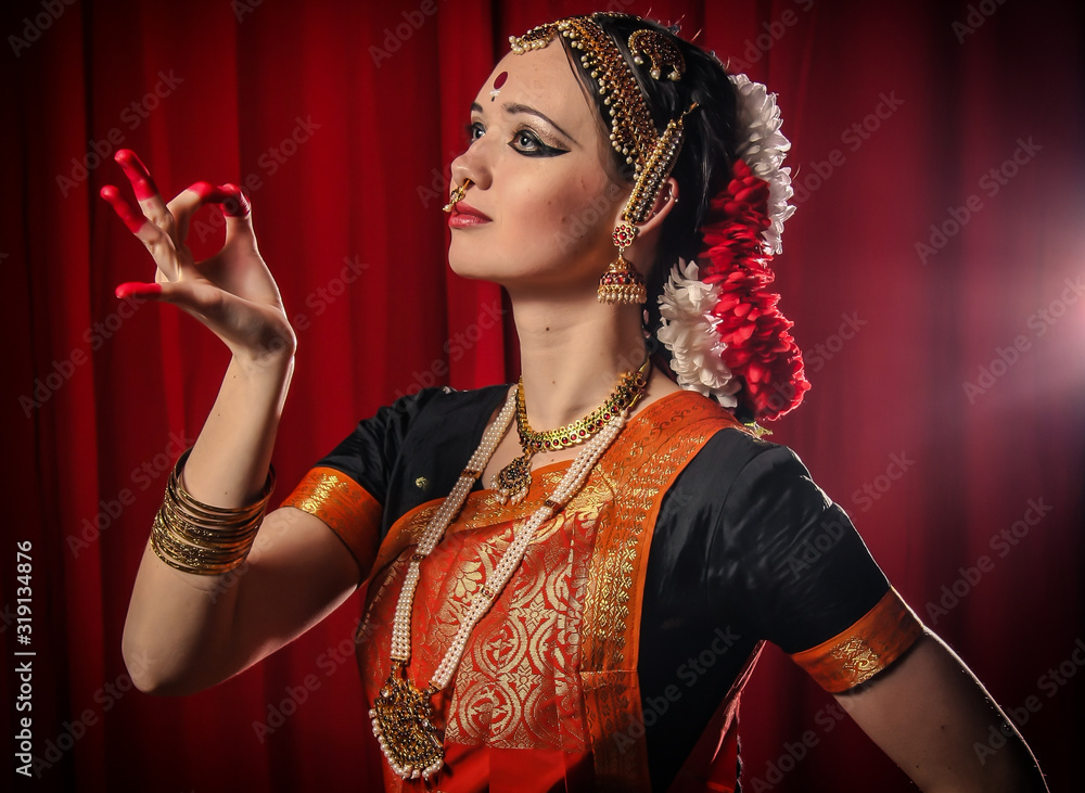 Vintage Retro Style Image Of Young Beautiful Woman Dancer Exponent Of  Indian Classical Dance Bharatanatyam In Krishna Pose Photo Background And  Picture For Free Download - Pngtree