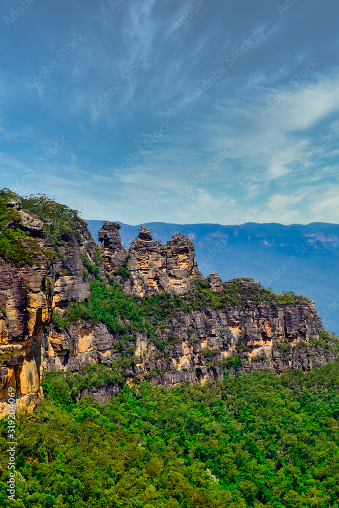 Wonderful three's sister cliff from Echo Point at Blue Mountain National Park in Australia