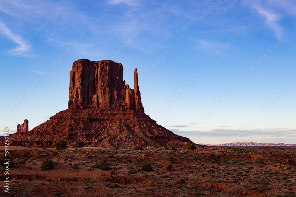 The incredible formations of Monument Valley 