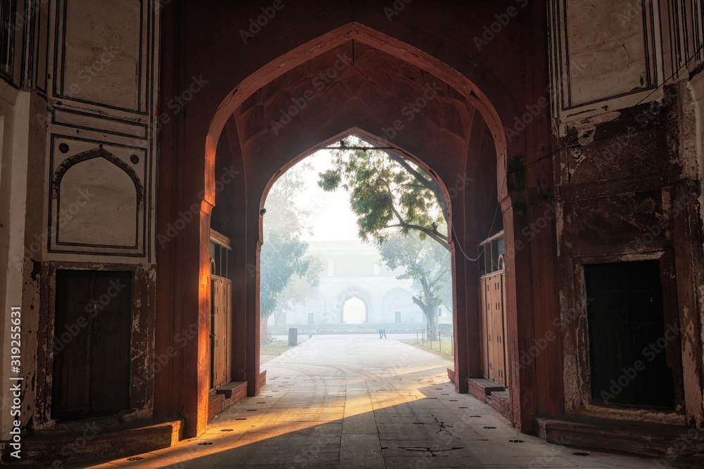 chhatta chowk market red fort