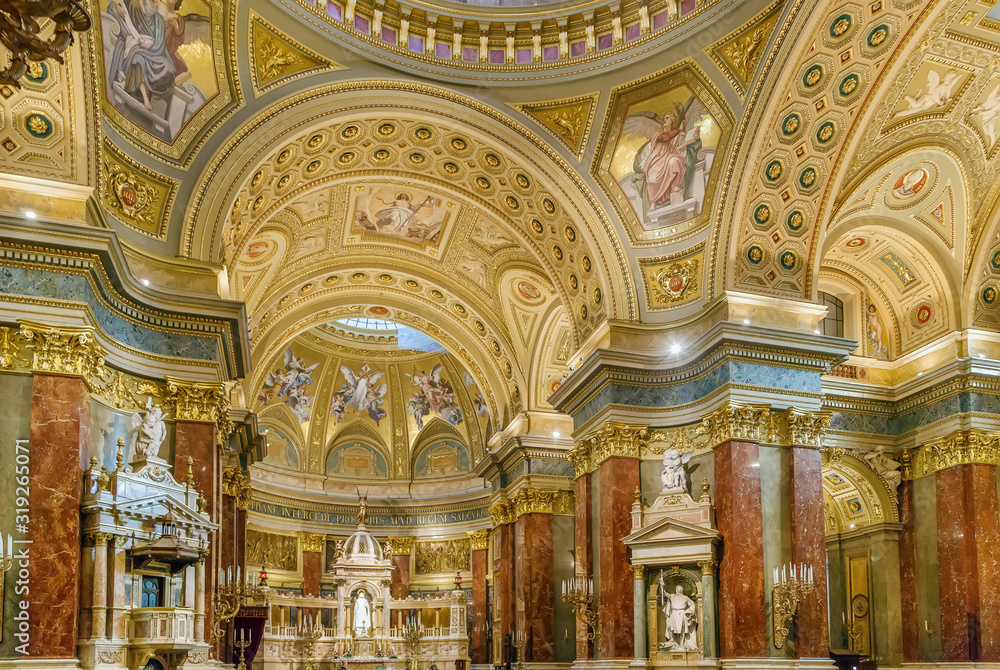 Obraz premium St. Stephen's Basilica, Budapest, Hungary