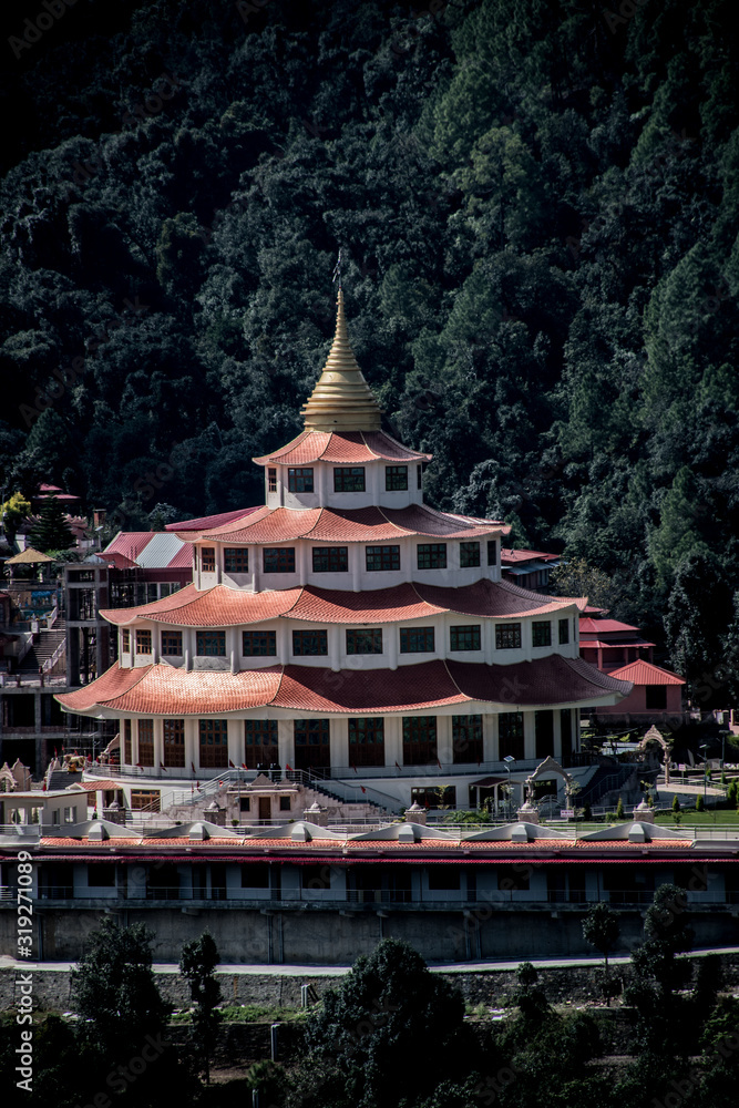 Naklejka premium Shri Kalyanika Himalaya Devasthanam, popularly known as the Dol Ashram is a peaceful ashram in the quaint village of Kanara (Dol), located in the Almora district of Uttarakhand