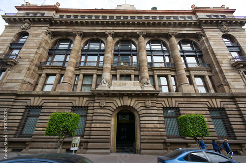 Building with classic architecture of the Bank of Mexico