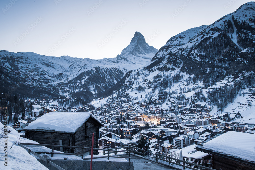 Fototapeta premium amazing view of Matterhorn peak from Zermatt