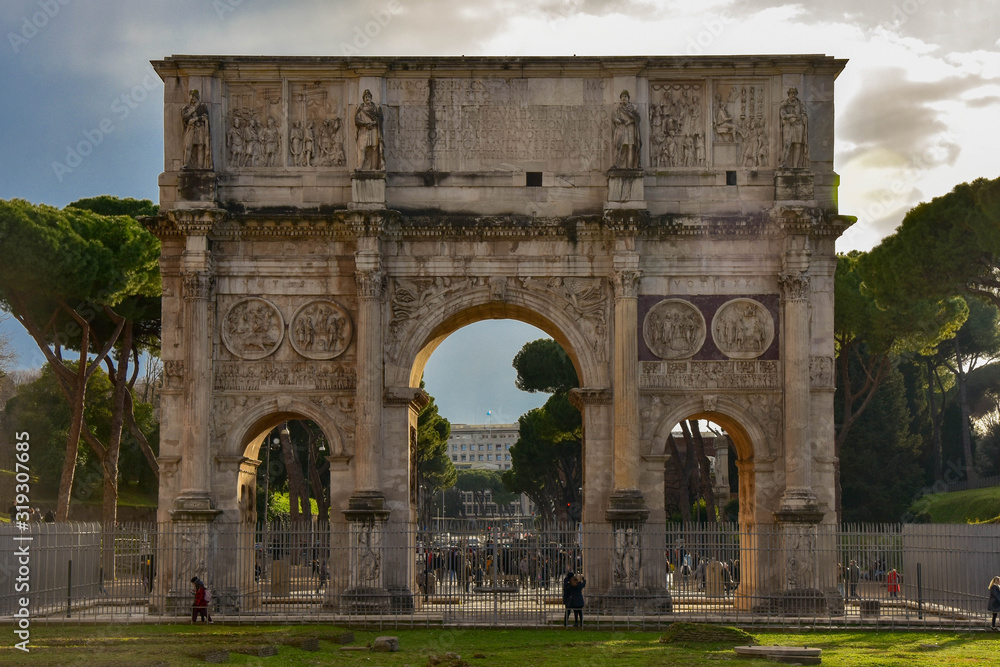 The Arc de Triomphe of Constantine on the Palatine Hill