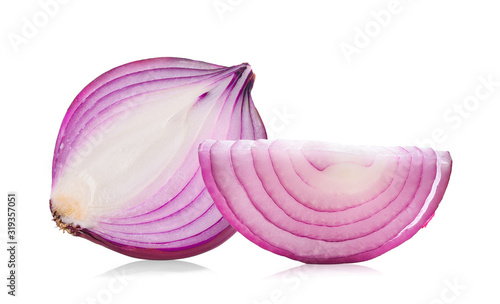  onion half onion isolated on whit