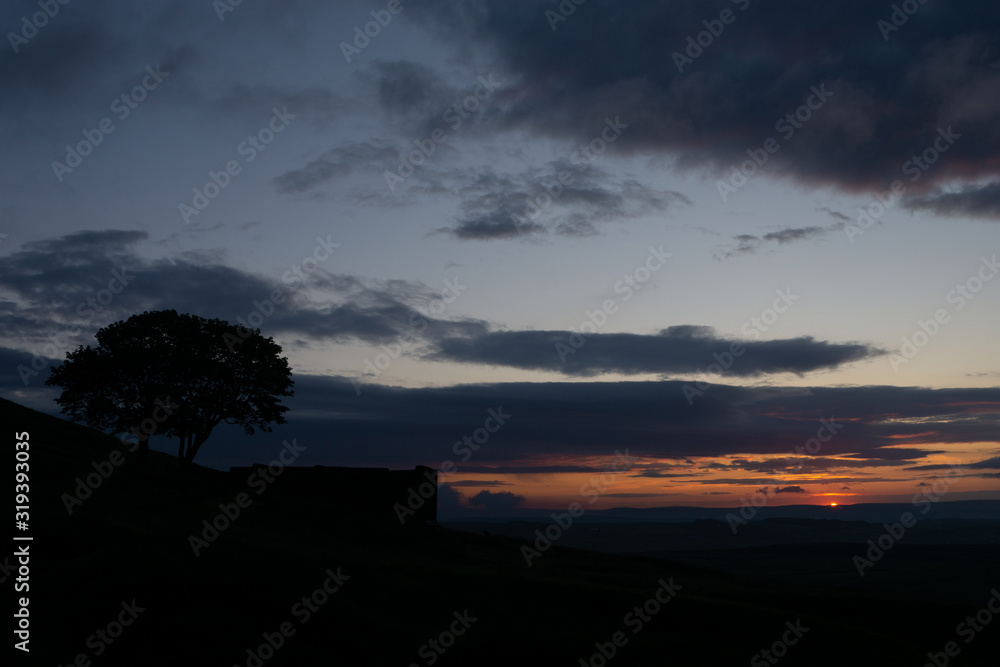 Obraz premium Sunrise Top Withens, Haworth