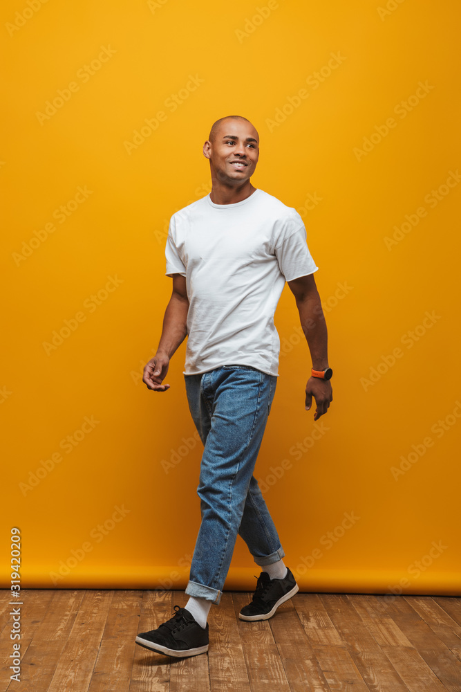 Portrait of an attractive confident casual young man - obrazy, fototapety, plakaty 