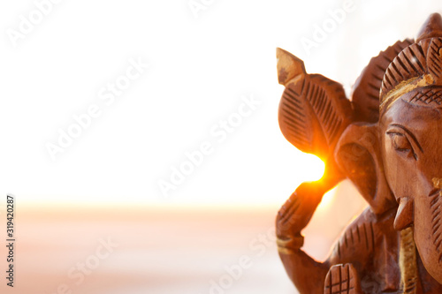 Konstfotografi Wooden ganesha figurine