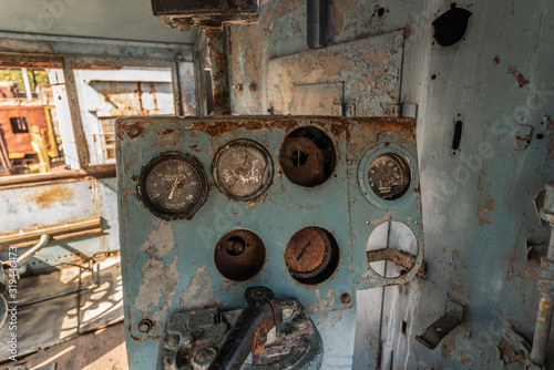Wallpaper Mural mechanism of old train Torontodigital.ca