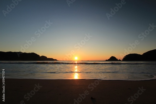 南伊豆 弓ヶ浜の朝日