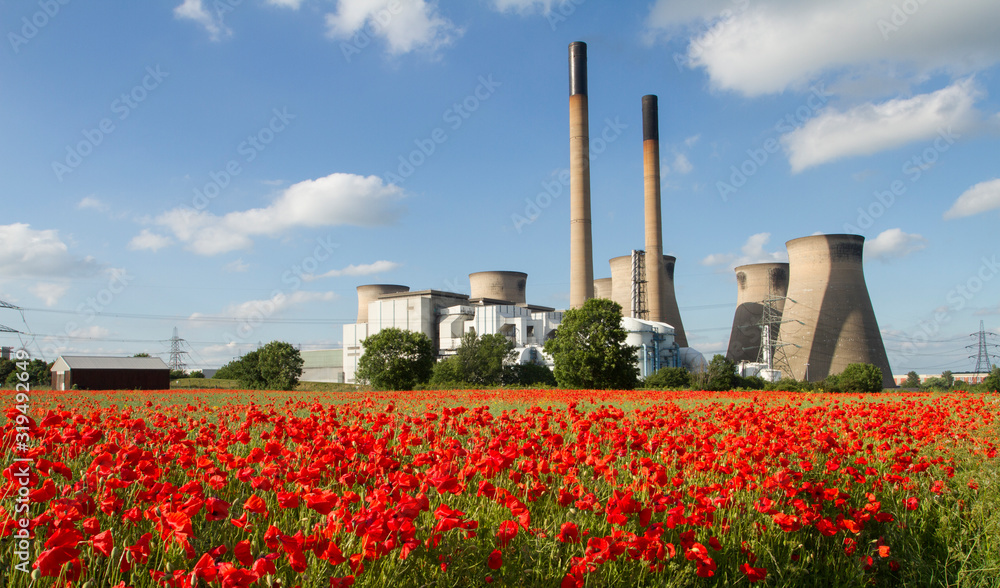 Obraz premium Ferrybridge Power Station in England