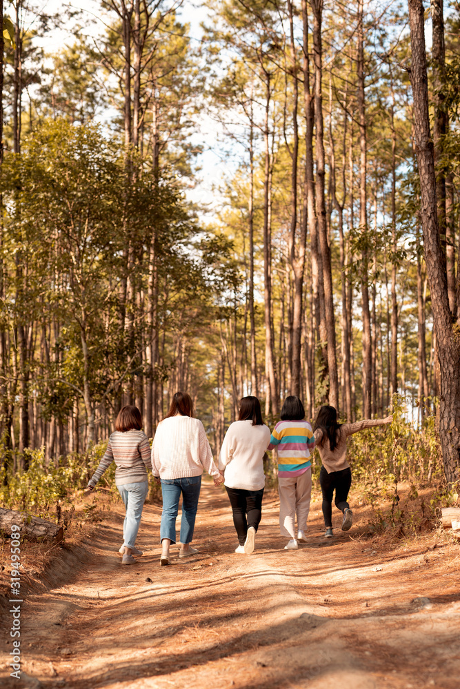 relationship of mutual affection between woman friend in summer season vacation relationship of mutual affection between woman friend in summer season vacation