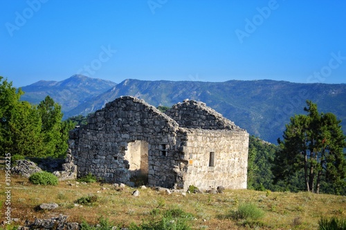 old ruined house in the mountains