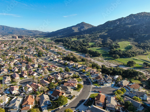 Obraz na płótnie Aerial view of residential town during blue sunny day in Temecula, California, USA. w salonie