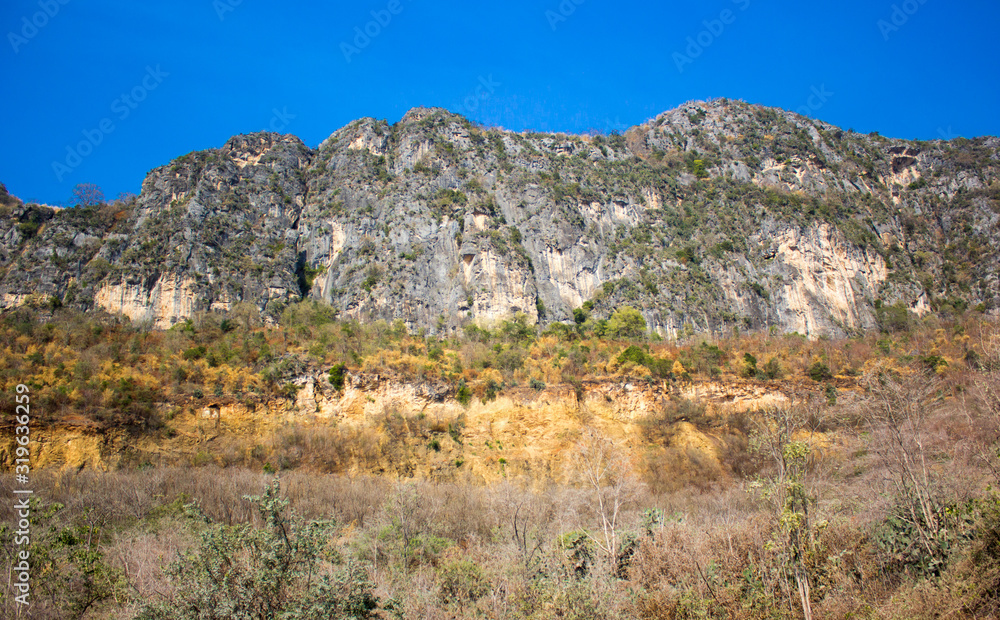 mountain landscape in the mountains/Rocky mountains mountain landscape in the mountains/Rocky mountains
