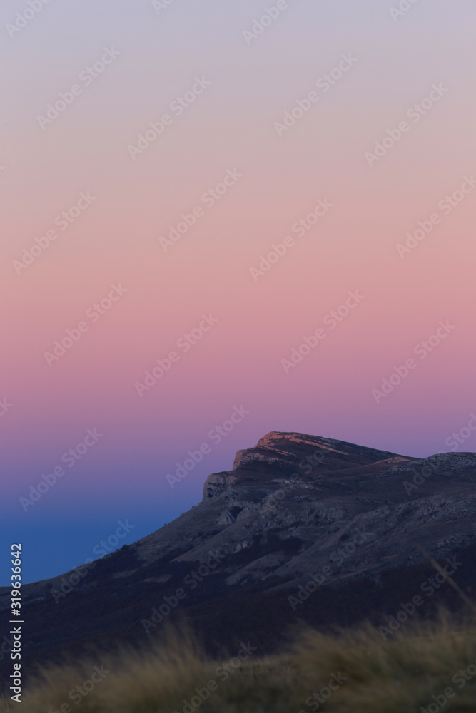 Obraz premium sunrise in the mountains