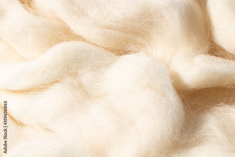 the texture of wool yarn for felting