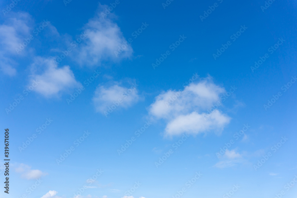 Beautiful form of white fluffy clouds on vivid blue sky in a suny day Beautiful form of white fluffy clouds on vivid blue sky in a suny day