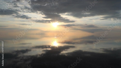 Wallpaper Mural UYUNI lake TIMELAPSE beautiful reflection Bolivia Torontodigital.ca