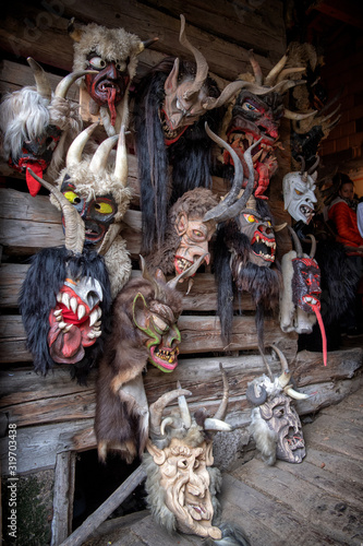 Krampus und Perchten - Brauchtum im Salzburgerland