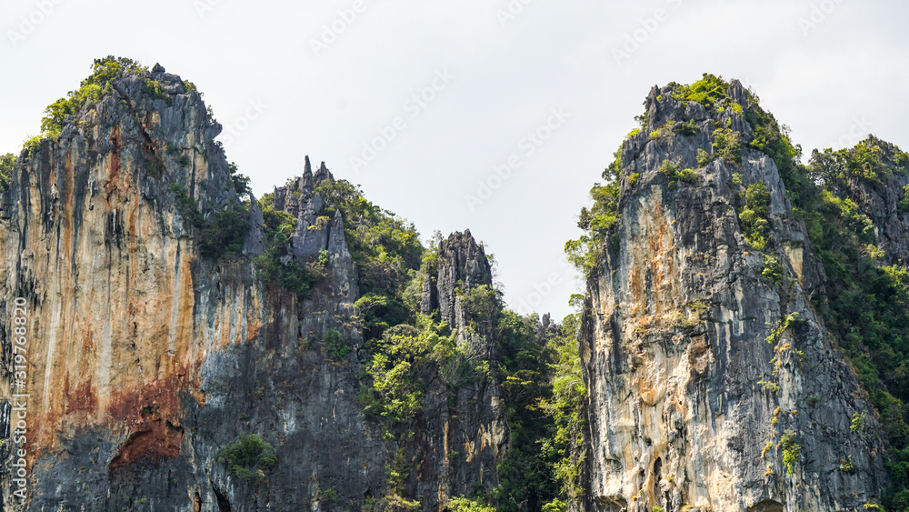 Fototapeta premium Big rock isolated on white background. This has clipping path.
