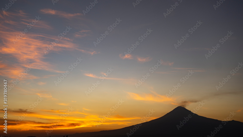 Atardecer en Puebla Volcán Popocatepetl 