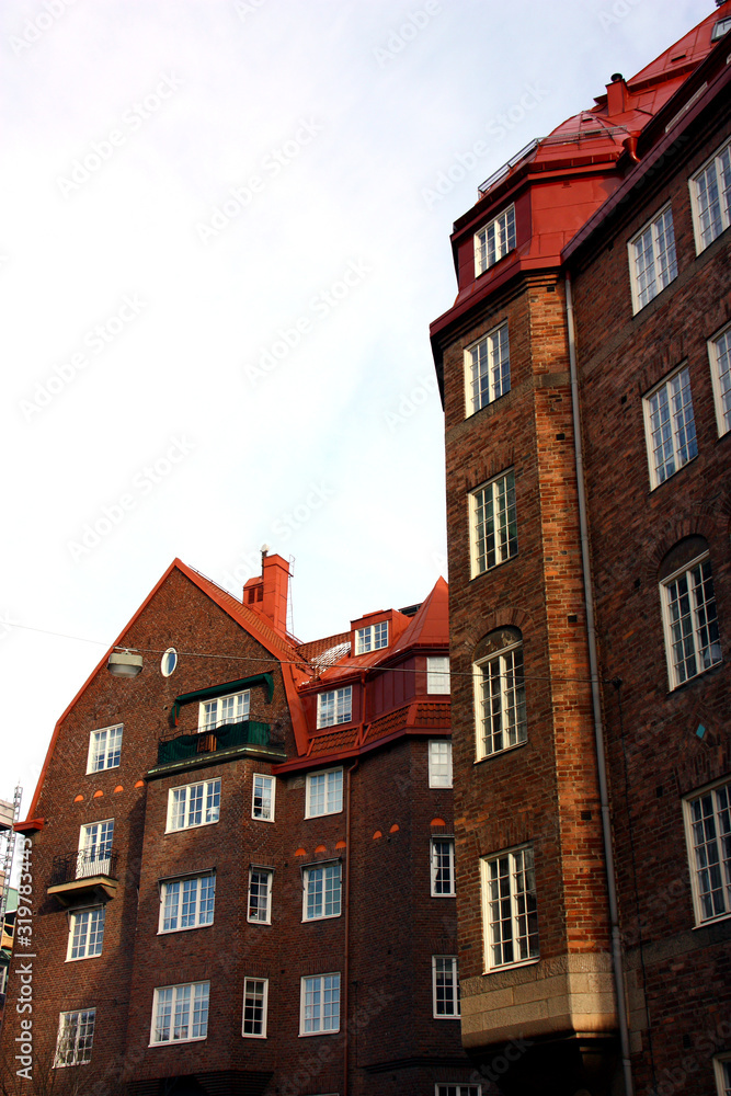 Fototapeta premium Husfasad på bostadshus