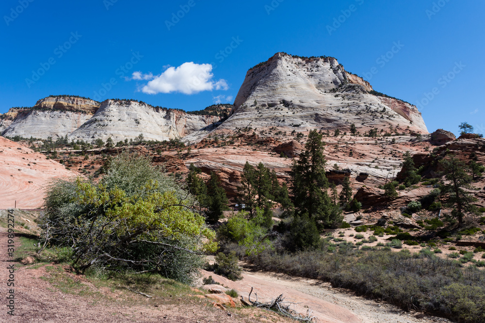 Dramatic scenery along higway 9 on the way from Zion to Bryce Canyon National Park - Utah, USA