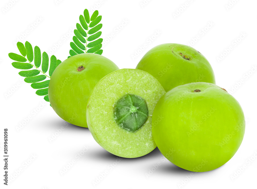 Obraz premium Indian gooseberry isolated on white background