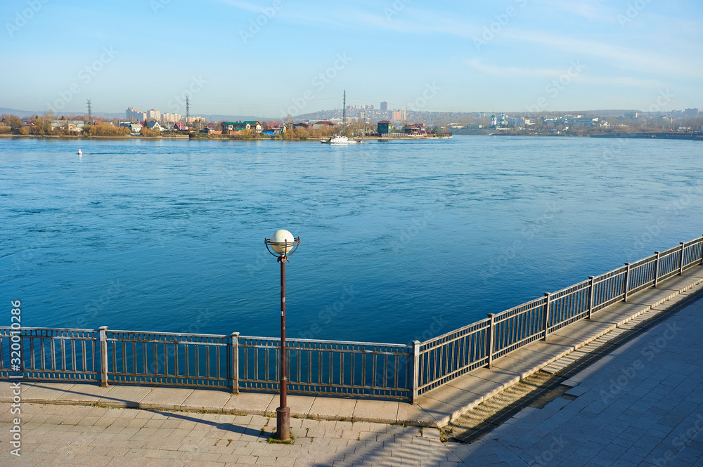 Obraz premium the city of Irkutsk, Irkutsk region, Russia. Lower embankment of the Angara River in the city of Irkutsk