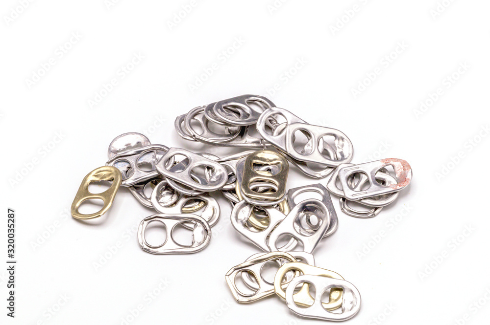 se up rings pull aluminum of can isolate on white background. se up rings pull aluminum of can isolate on white background.