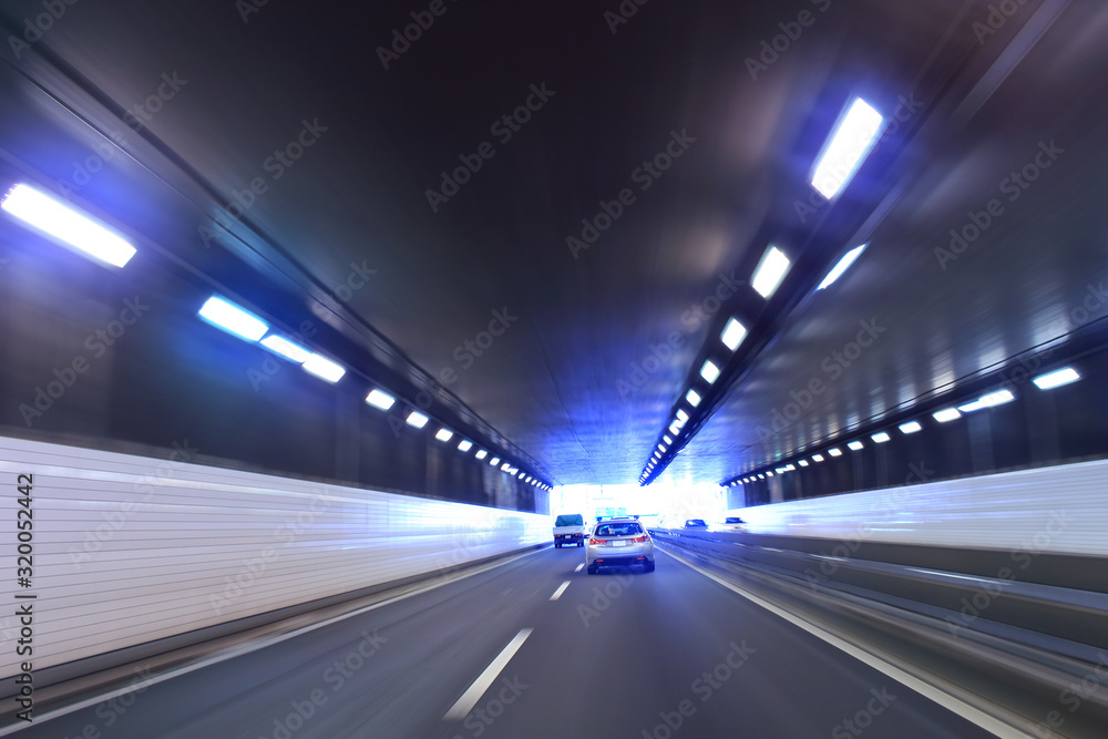 Car traffic in tunnel