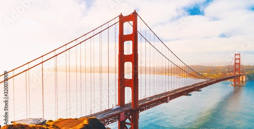 Obraz na płótnie San Francisco's Golden Gate Bridge from Marin County