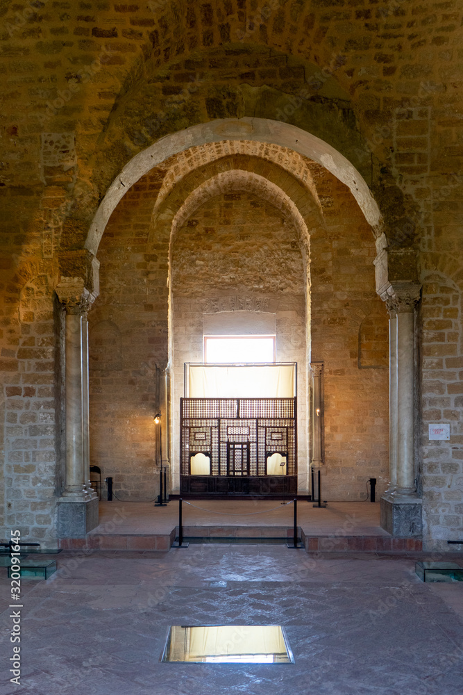 Fototapeta premium Italy, Sicily, Palermo,Zisa Castle