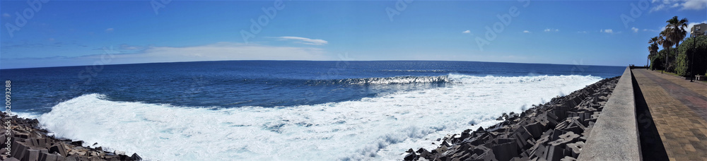 Madère, la vague de Jardim do Mar Madère, la vague de Jardim do Mar