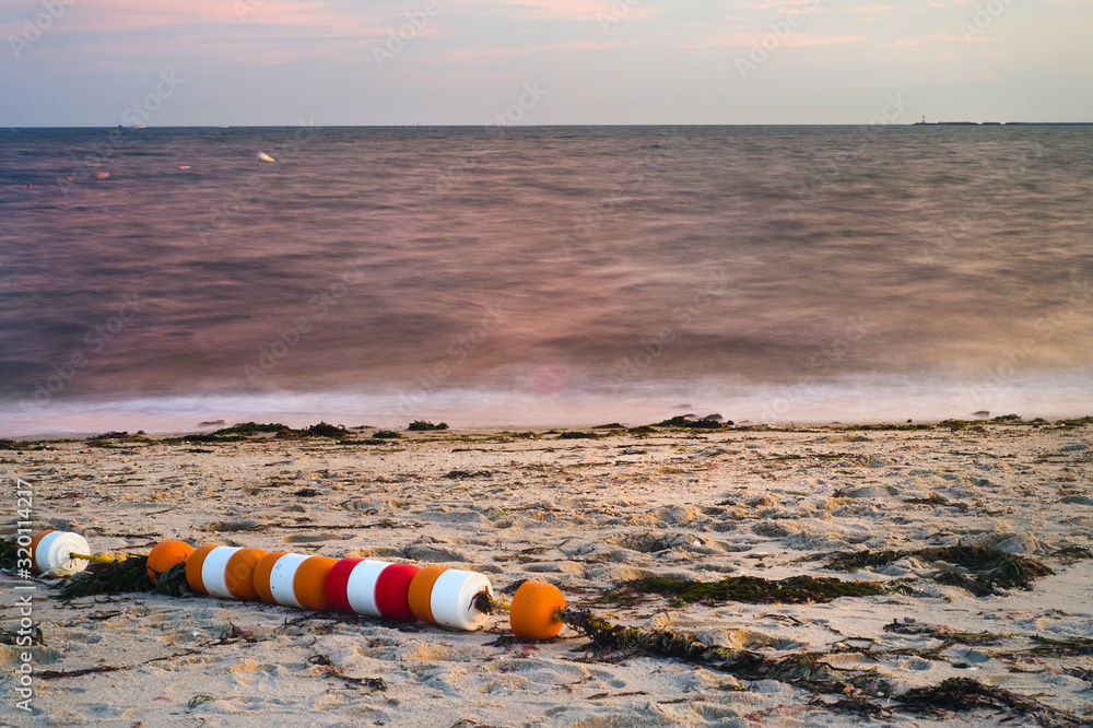 Obraz premium String of beach buoys