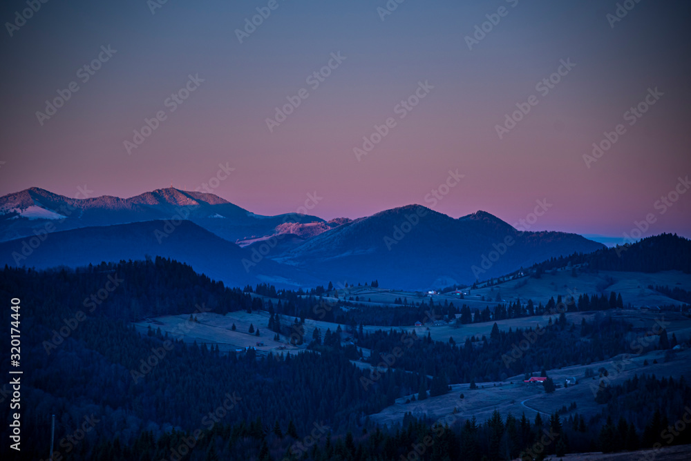 Obraz premium Morning winter landscape