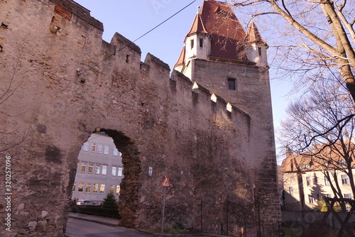 Stadttor mit Turm in Wiener Neustadt photo